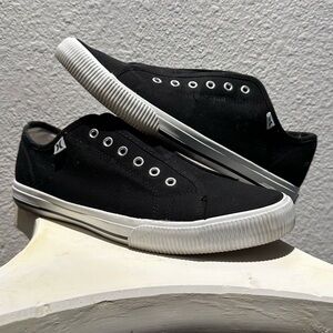 HURLEY CHLOE 
Slip-on Women Shoe Size 10